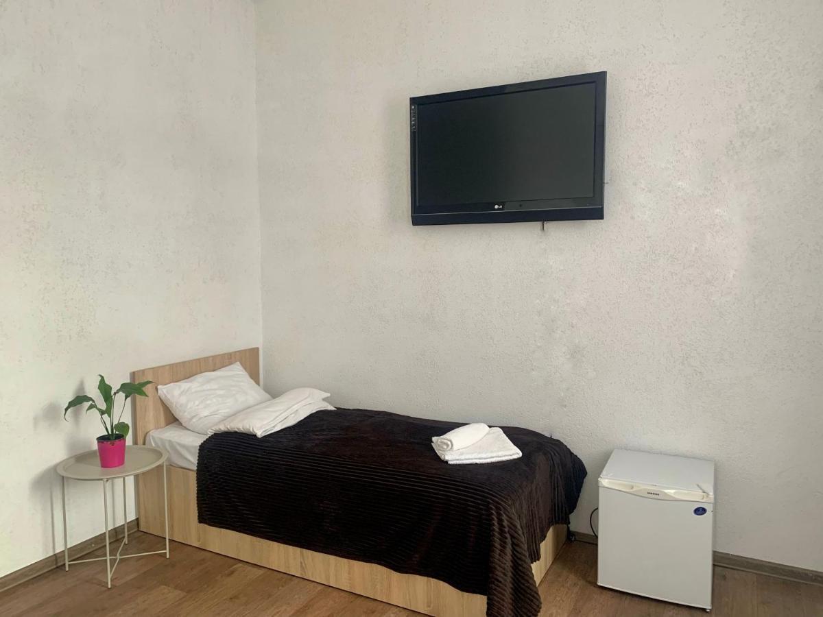 Hotel Femina 지토미르 외부 사진