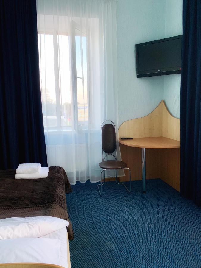 Hotel Femina 지토미르 외부 사진