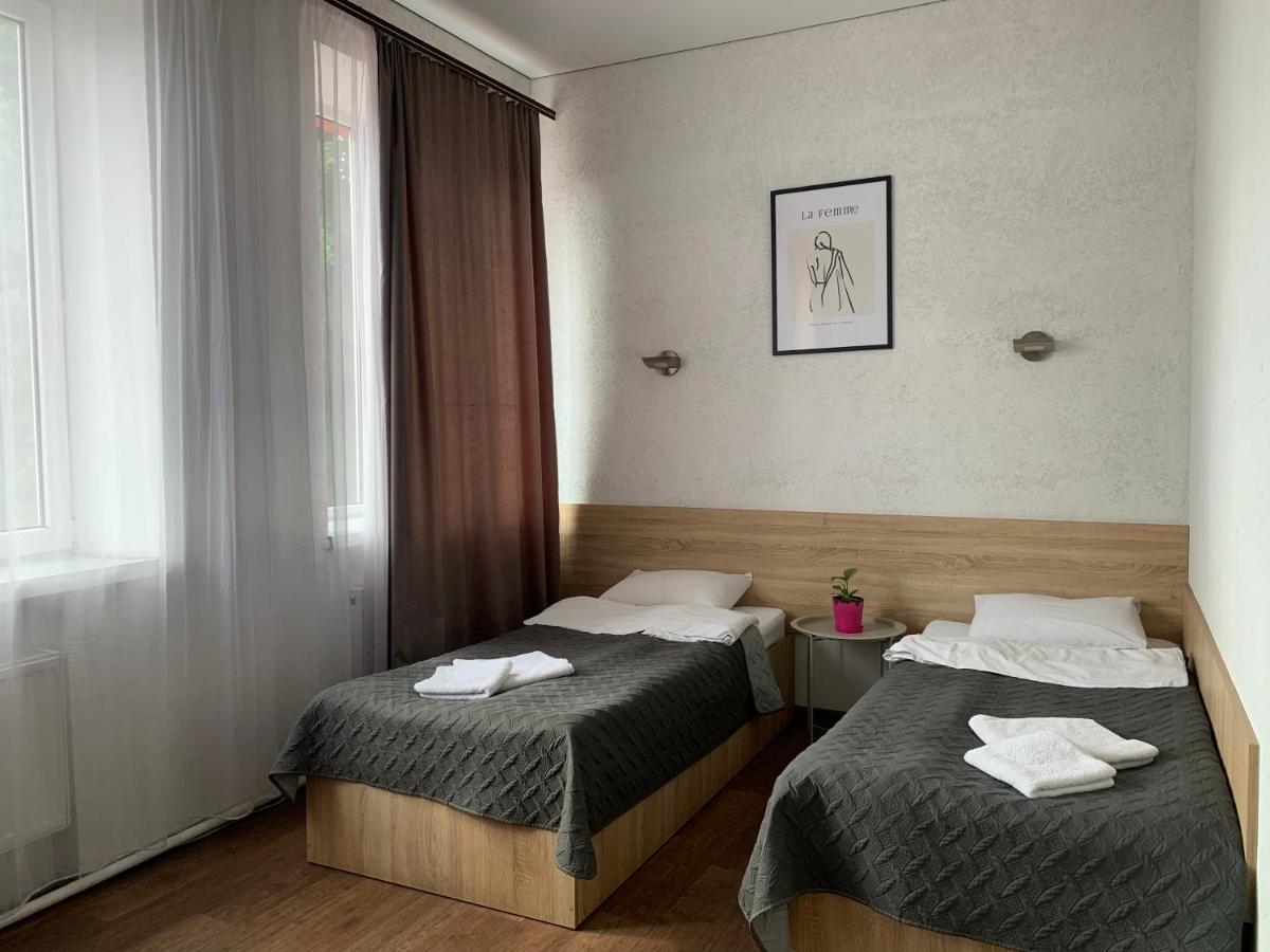 Hotel Femina 지토미르 외부 사진